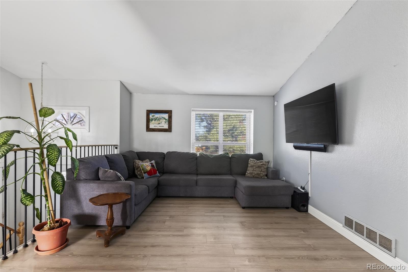 5915 S Nepal Street Centennial CO 80015