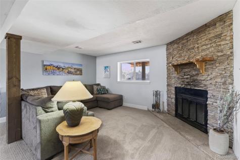 5915 S Nepal Street Centennial CO 80015