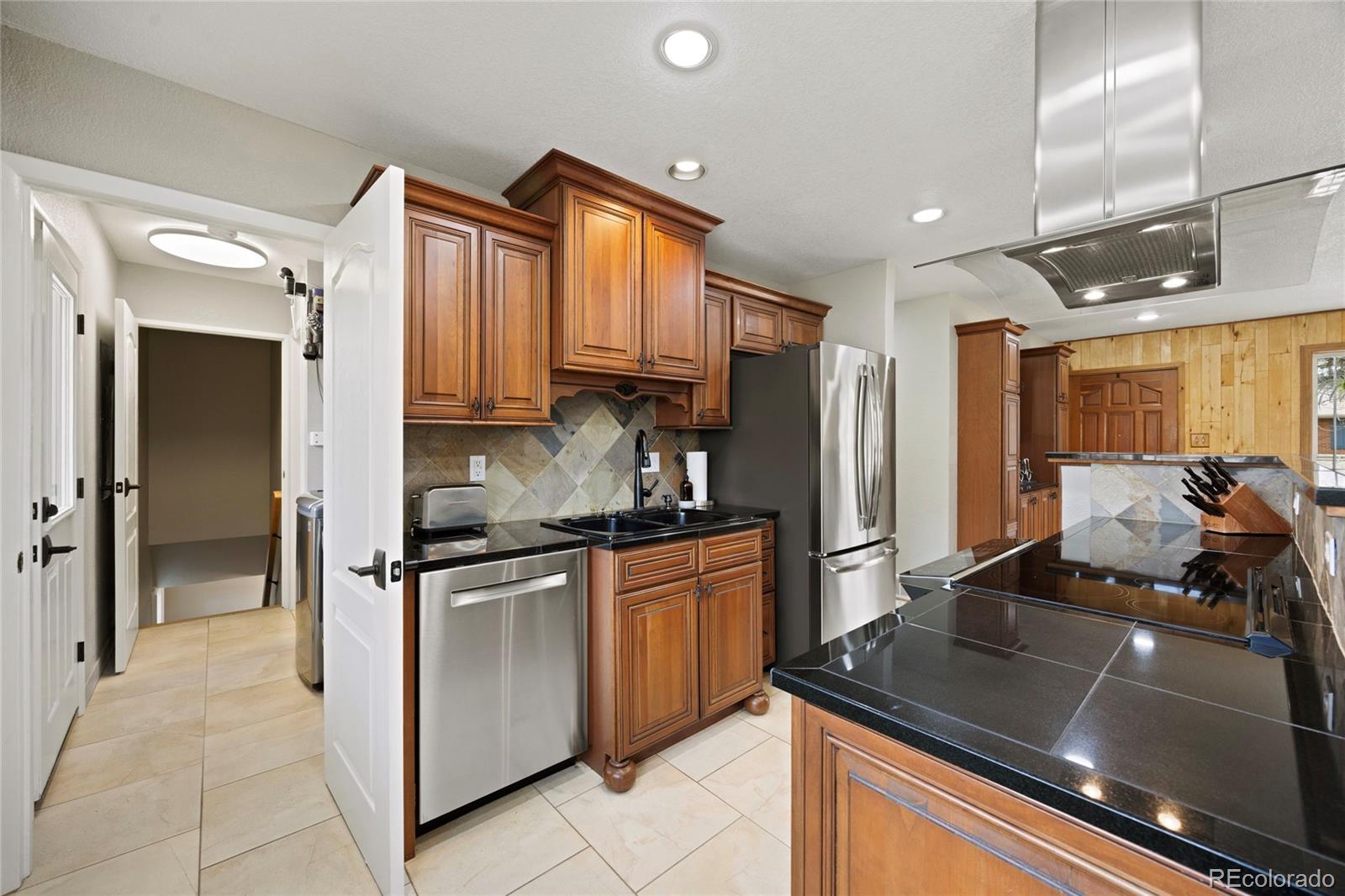 135 S 42nd Street Boulder CO 80305