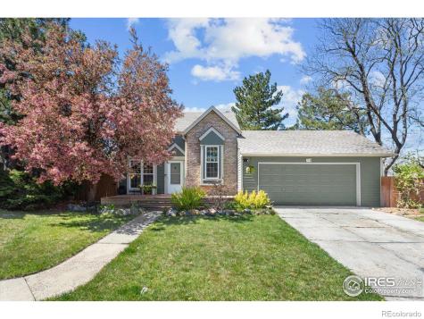 714 Knob Court Lafayette CO 80026