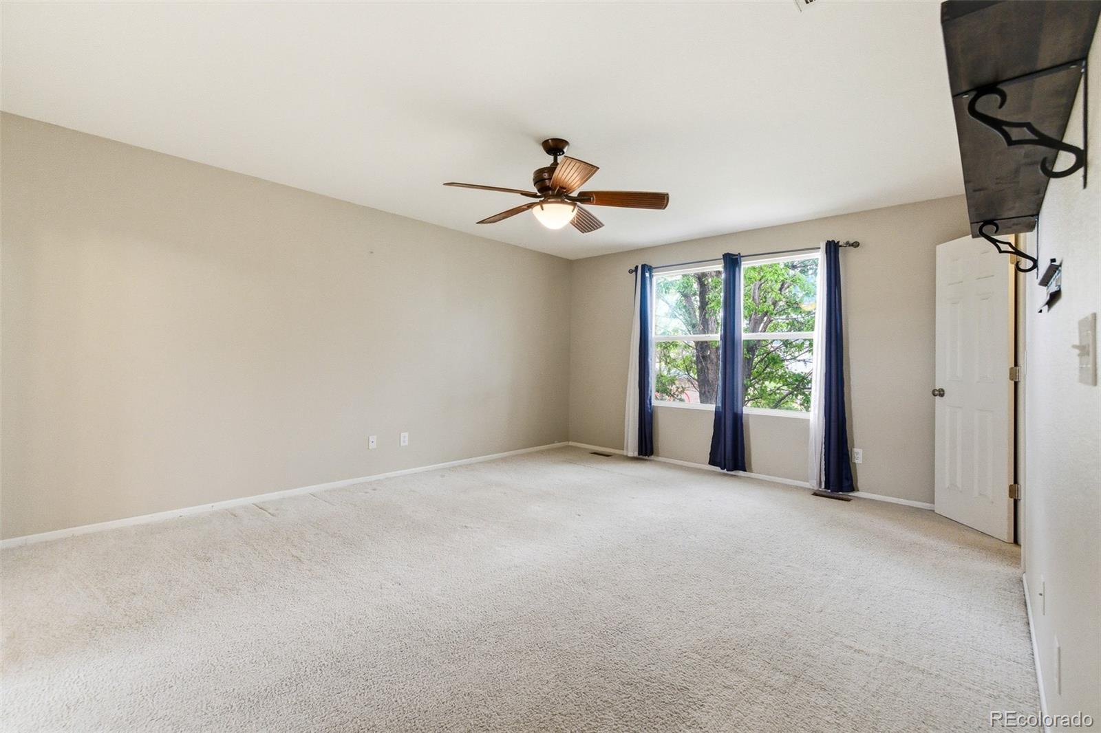 10598 Forester Place Longmont CO 80504