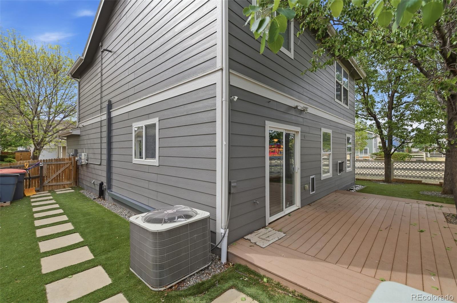10598 Forester Place Longmont CO 80504