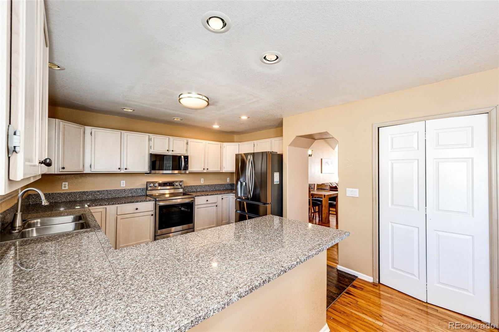 5345 S Flanders Way Centennial CO 80015