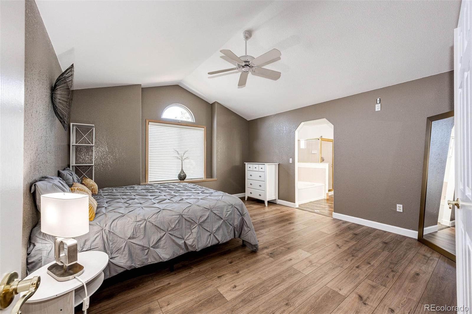 5345 S Flanders Way Centennial CO 80015