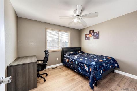 5345 S Flanders Way Centennial CO 80015