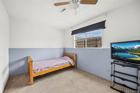 1956 Cathay Street Aurora CO 80011