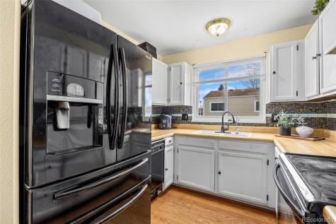 1956 Cathay Street Aurora CO 80011