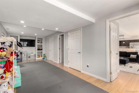 7823 Rampart Way Littleton CO 80125