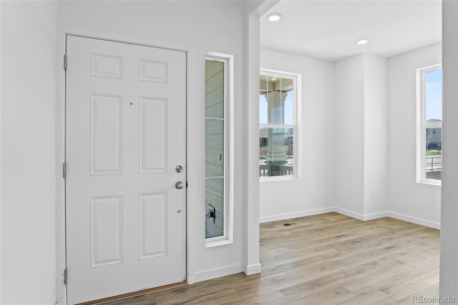 10231 Tucson Street Commerce City CO 80022