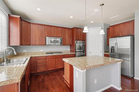 6340 S Langdale Way Aurora CO 80016