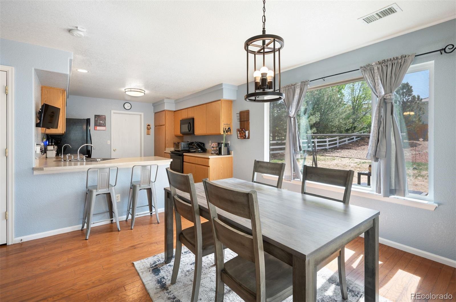 4819 Halifax Way Denver CO 80249