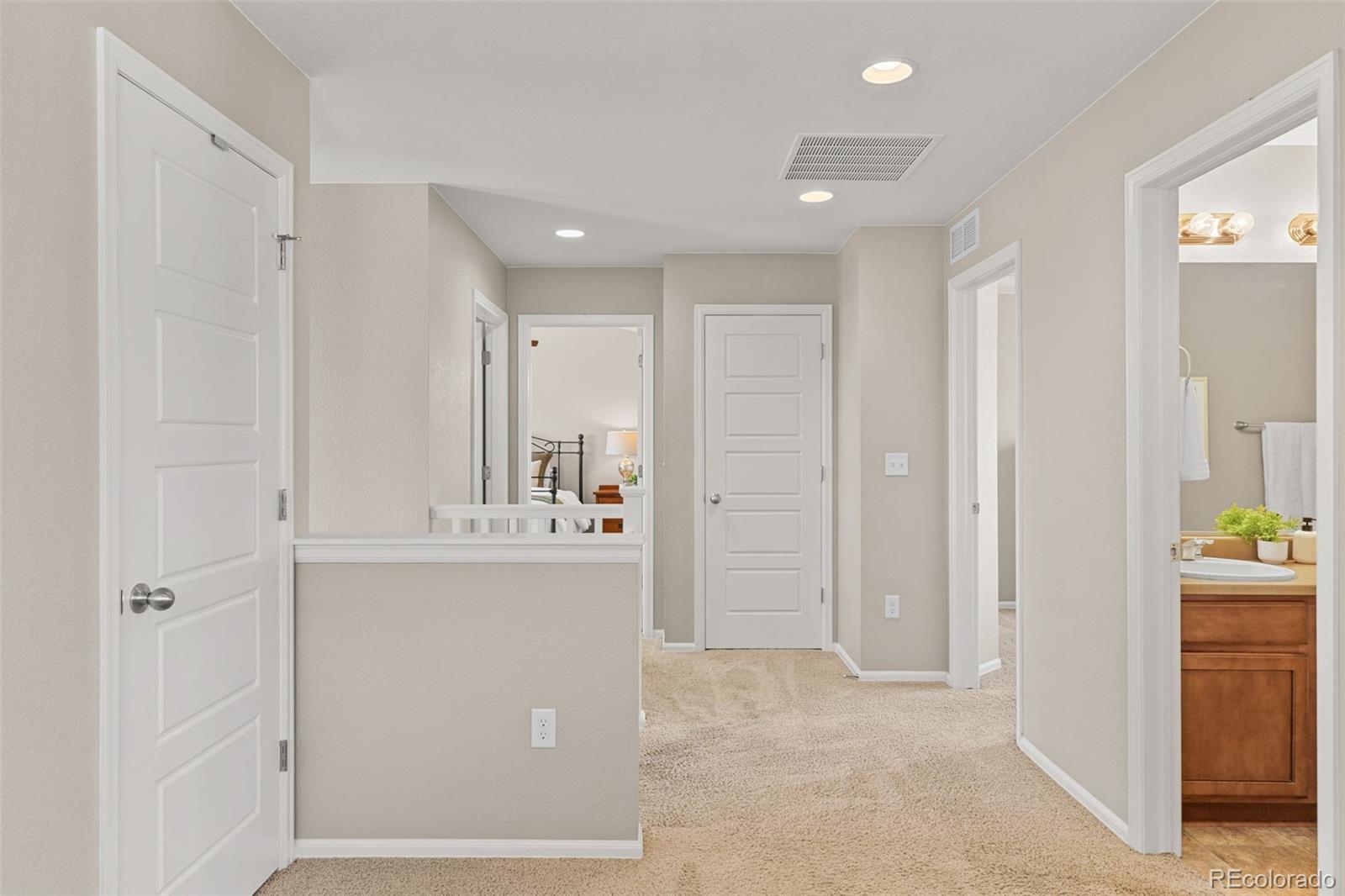 163 N Jamestown Way Aurora CO 80018