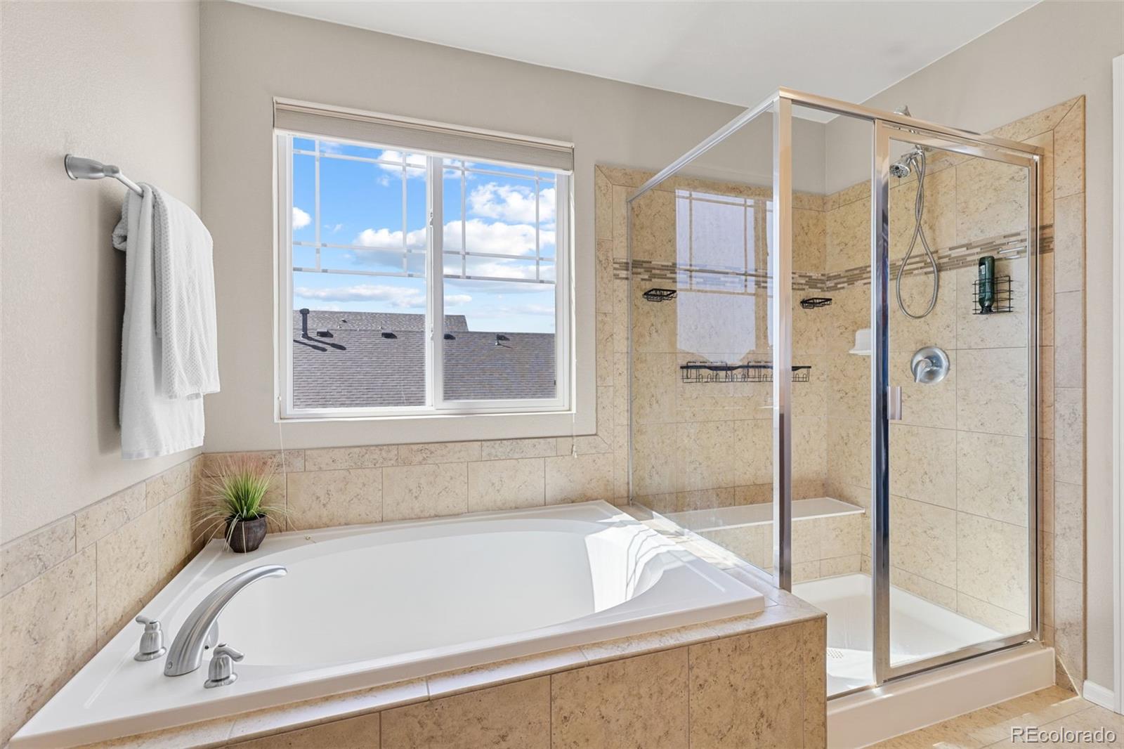 163 N Jamestown Way Aurora CO 80018