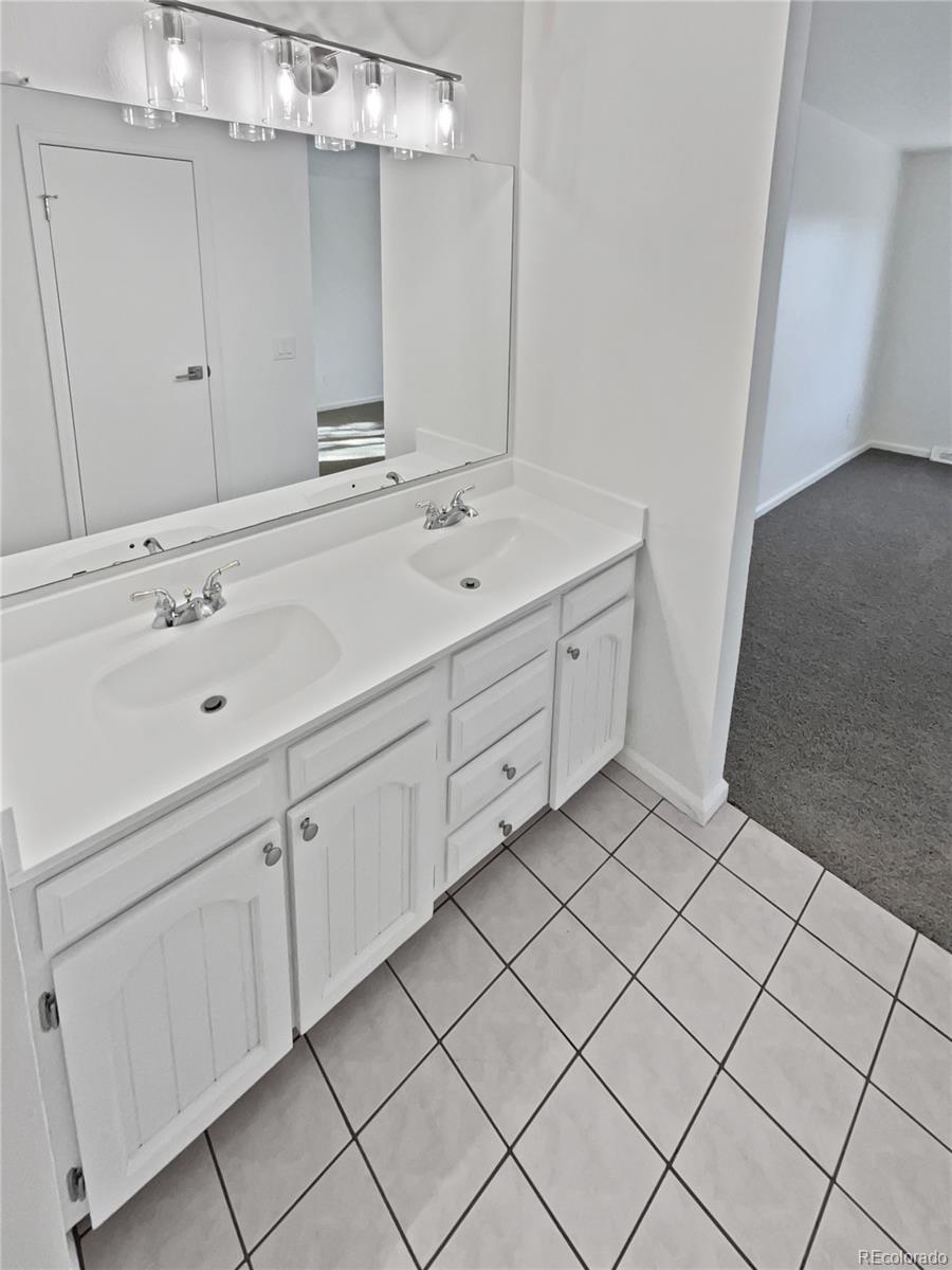 3750 S Yampa Street Aurora CO 80013