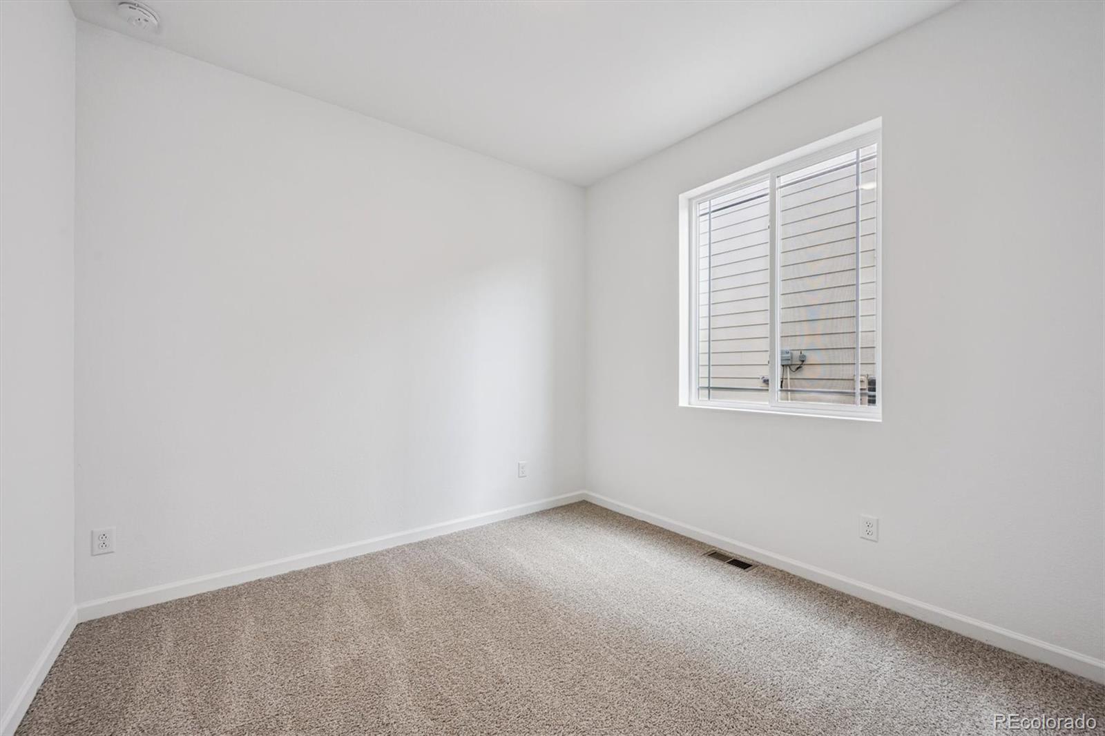 6596 N Nepal Street Aurora CO 80019