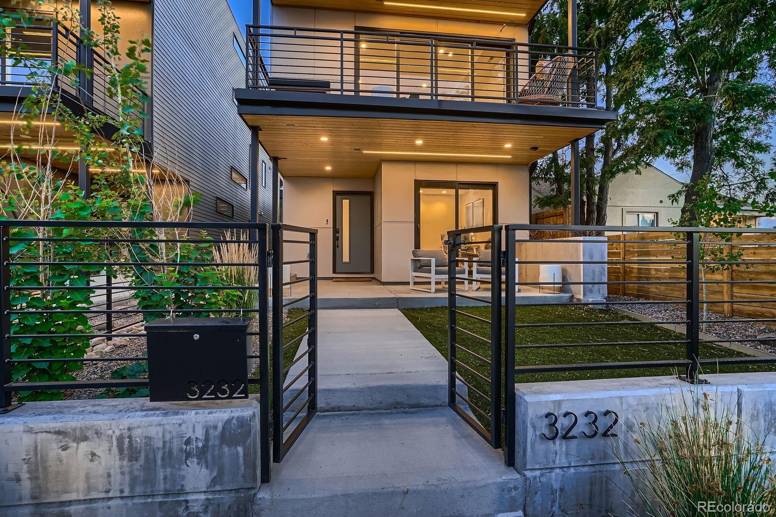 3232 W 16 Avenue Denver CO 80204
