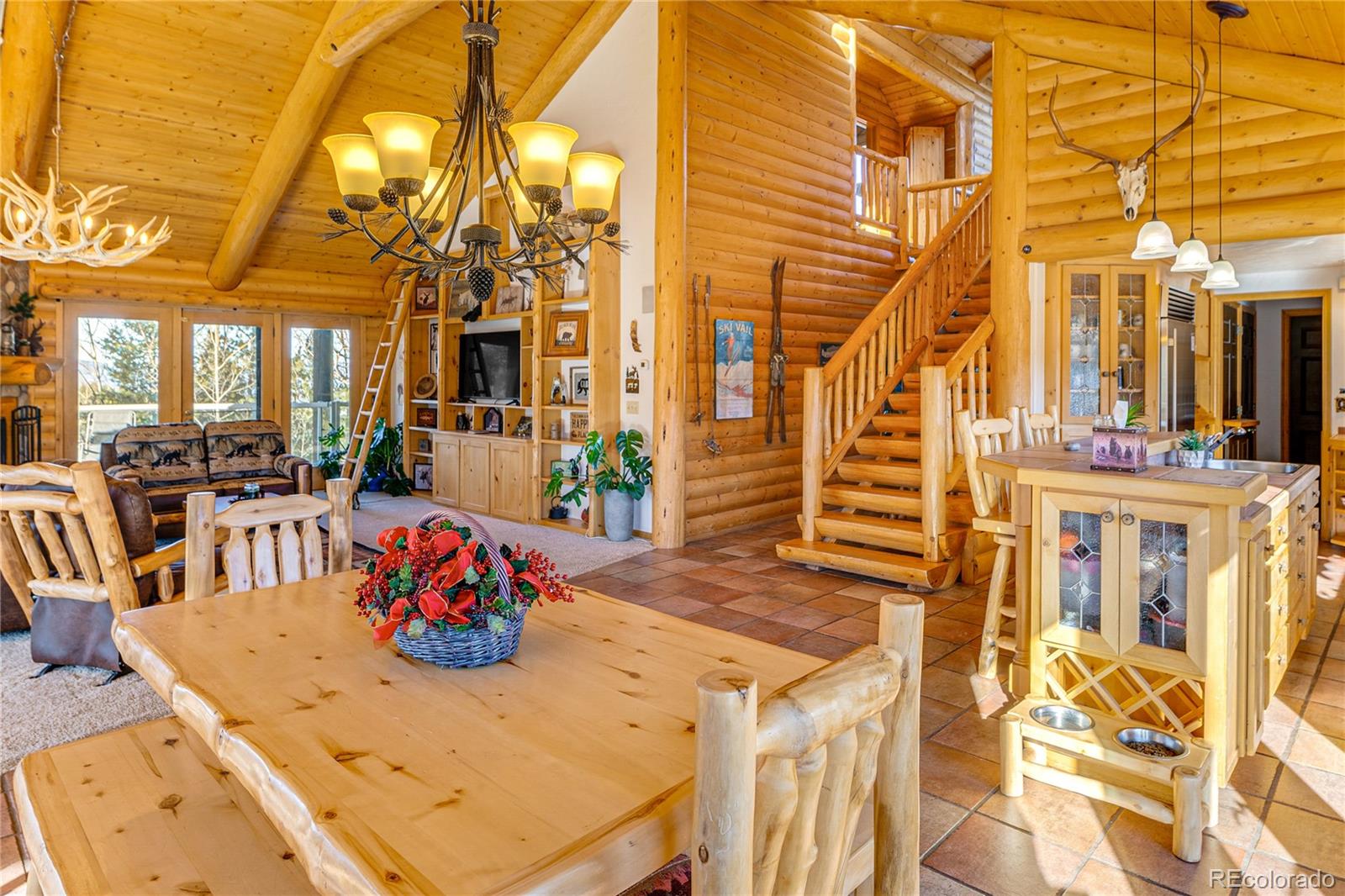 528 Mohawk Heights Florissant CO 80816
