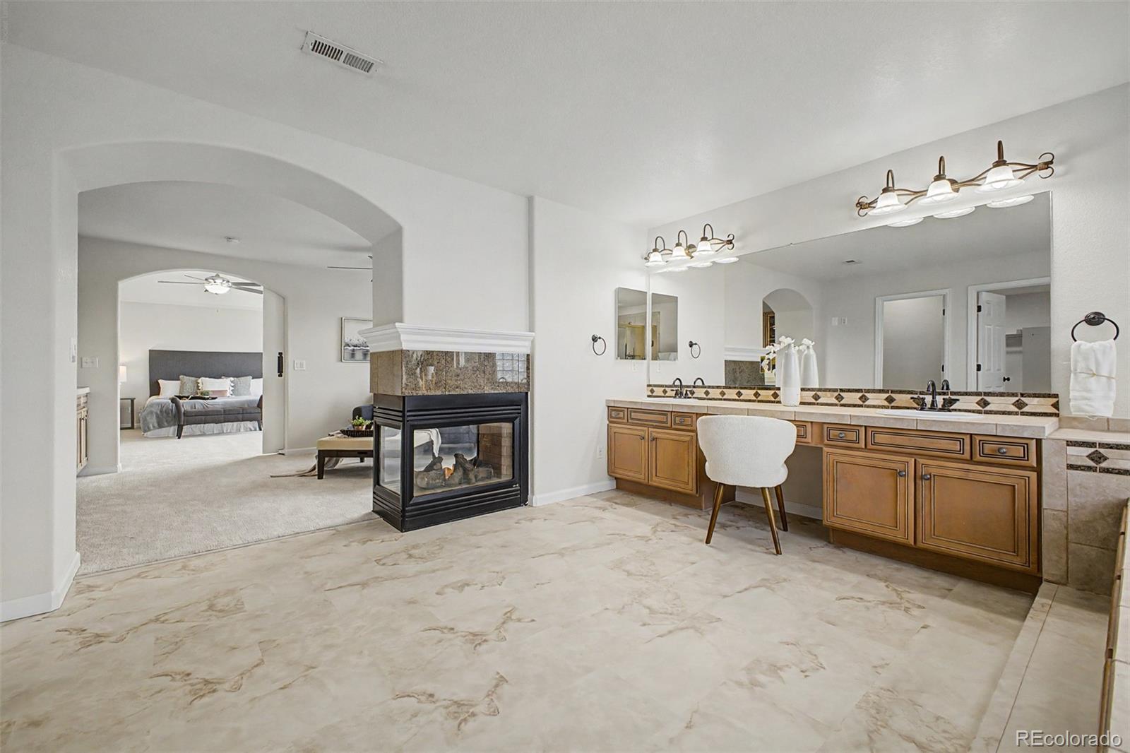 16131 E Lake Drive Aurora CO 80016