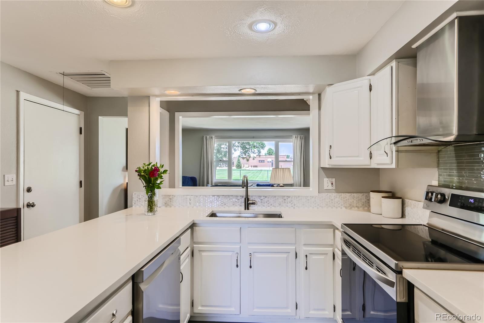 1427 Sanborn Place Longmont CO 80501