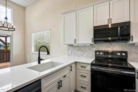 525 Lindenwood Court Highlands Ranch CO 80126