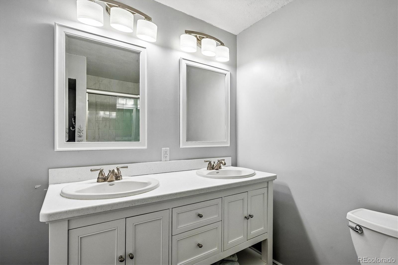 525 Lindenwood Court Highlands Ranch CO 80126