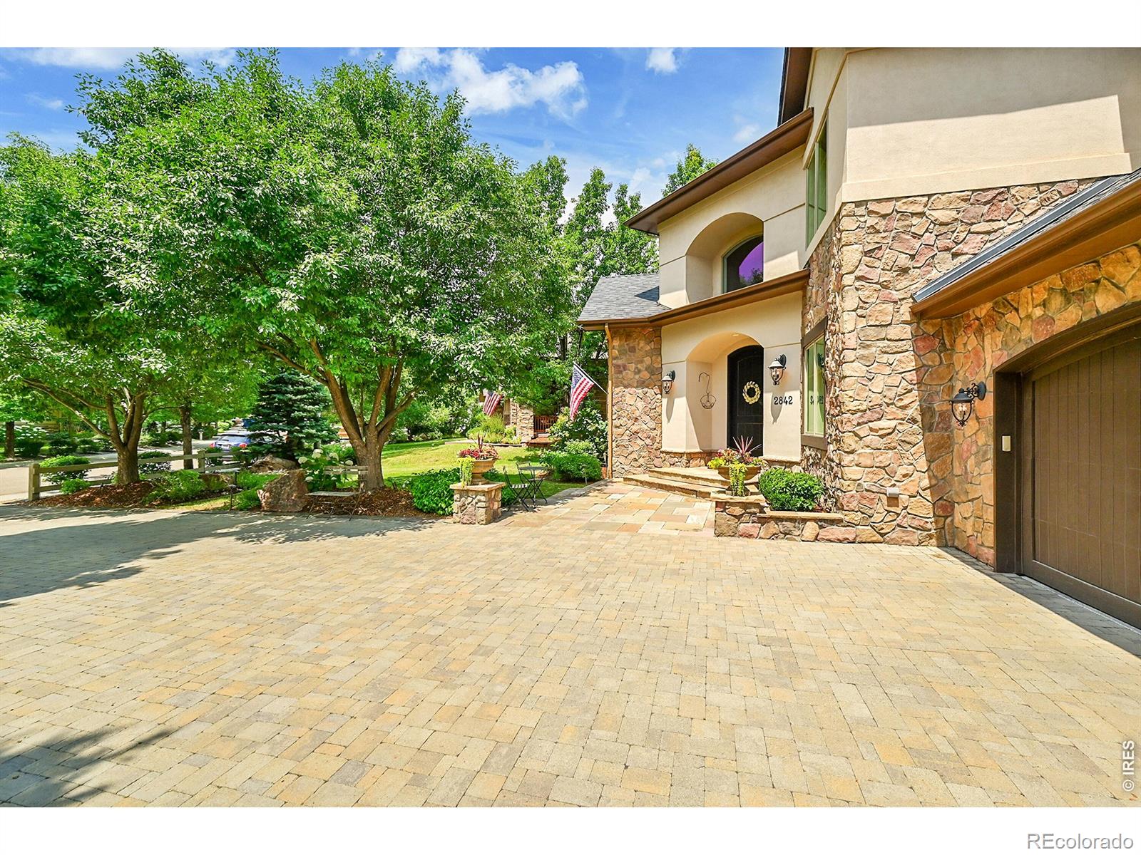 2842 Shoshone Trail Lafayette CO 80026