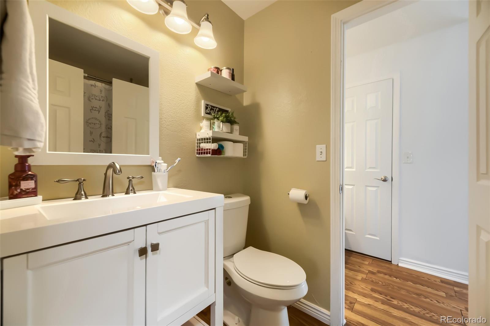 21678 E Powers Circle Centennial CO 80015