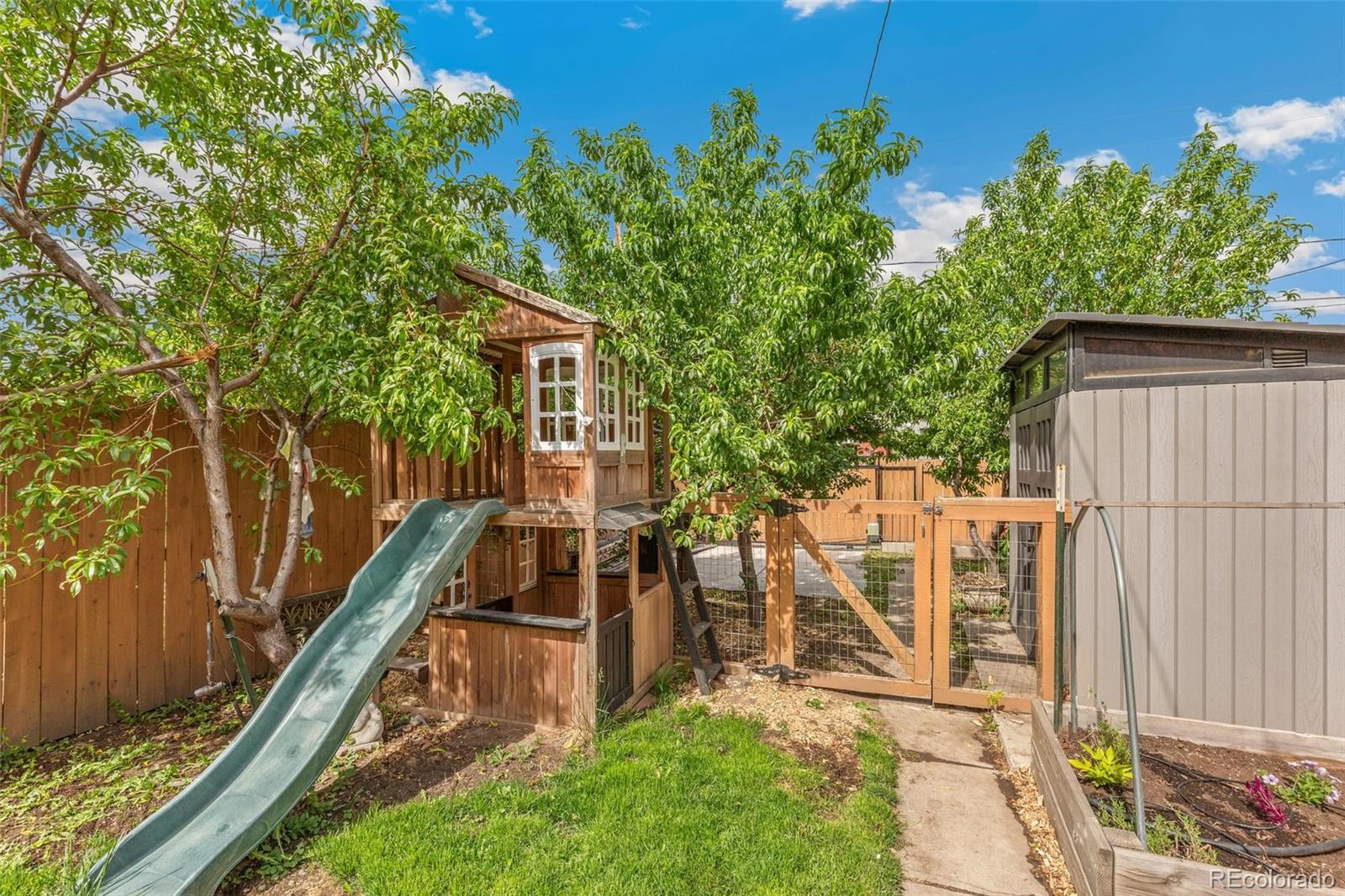 2535 N Gilpin Street Denver CO 80205