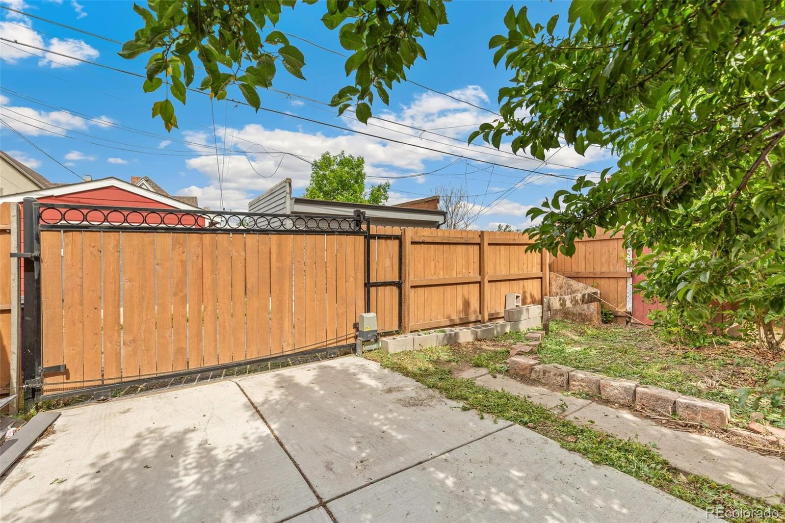 2535 N Gilpin Street Denver CO 80205