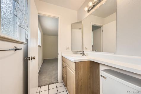 1497 S Oakland Street Aurora CO 80012