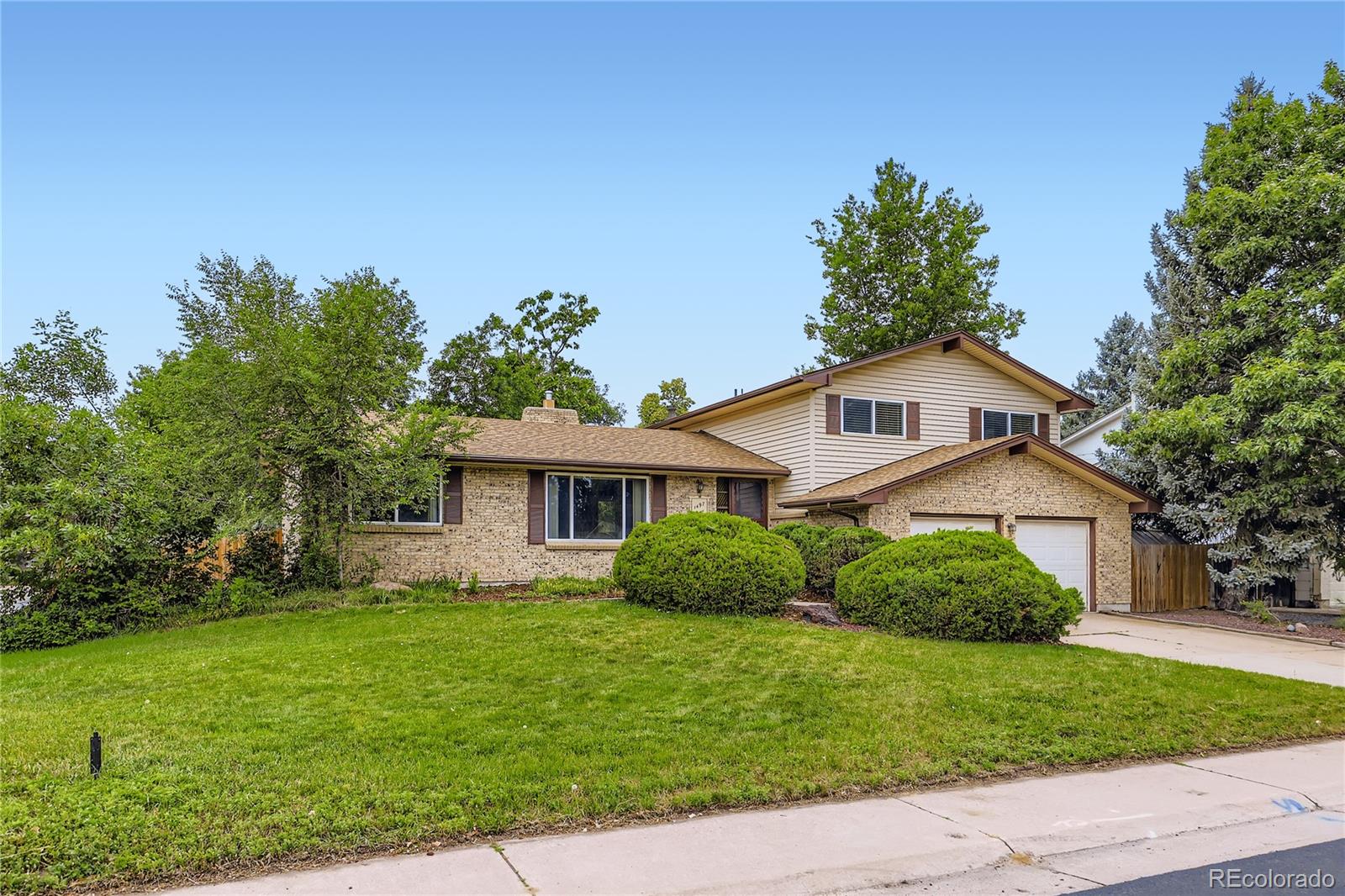 1497 S Oakland Street Aurora CO 80012