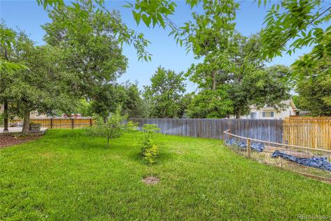 1497 S Oakland Street Aurora CO 80012