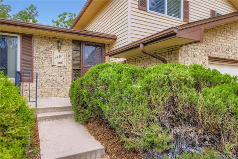 1497 S Oakland Street Aurora CO 80012