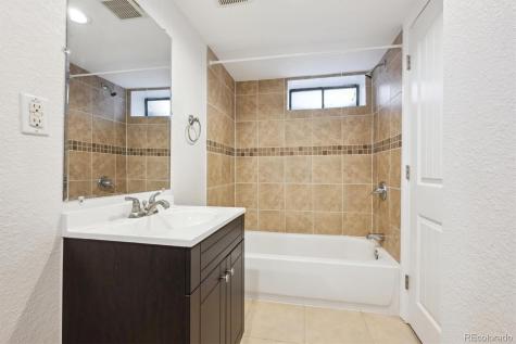 2285 Fulton Street Aurora CO 80010