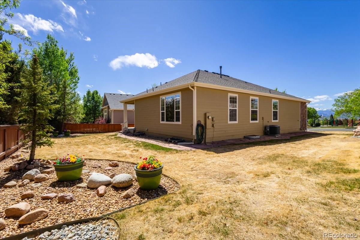 14774 Eagle River Loop Broomfield CO 80023