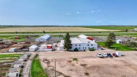 1614 N Manila Road Bennett CO 80102