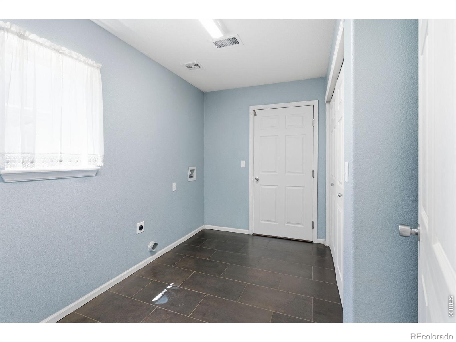 4582 Longs Court Broomfield CO 80023