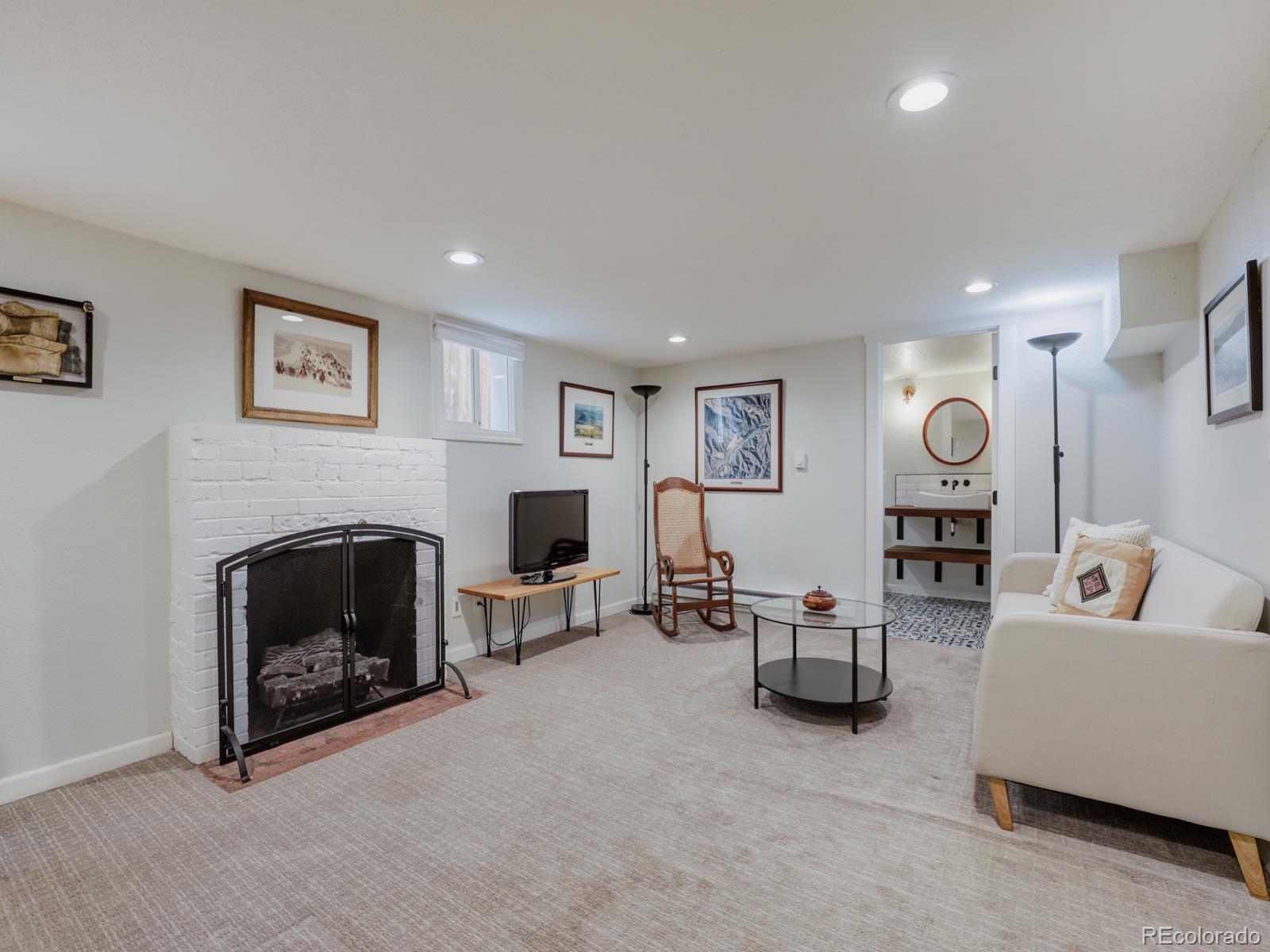 2365 Albion Street Denver CO 80207