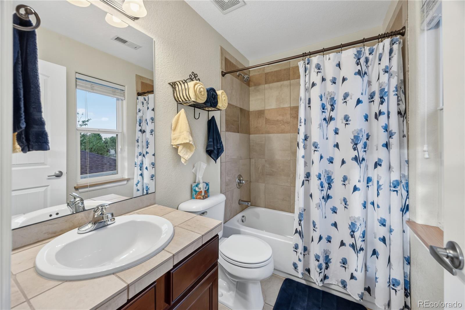 10281 Foxfire Street Longmont CO 80504