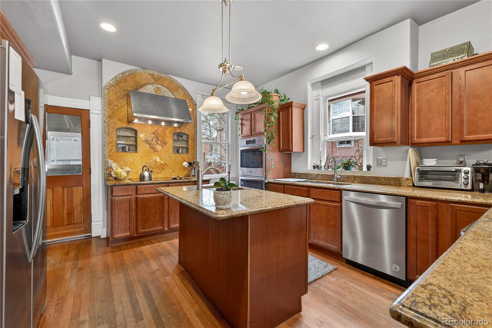 1160 York Street Denver CO 80206