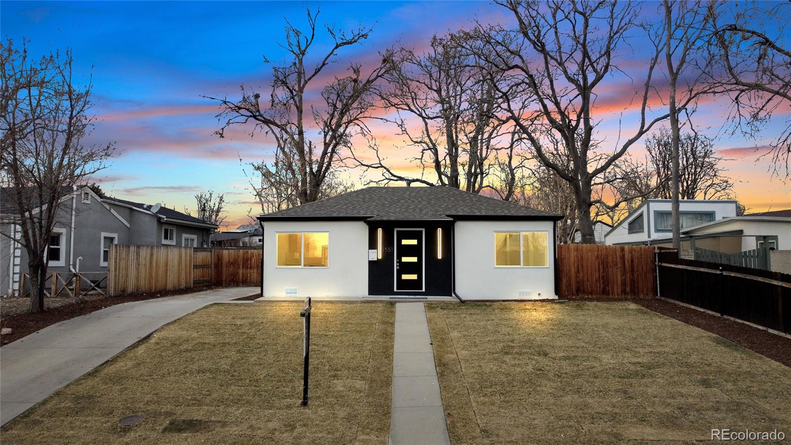 1551 W Hoye Place Denver CO 80223