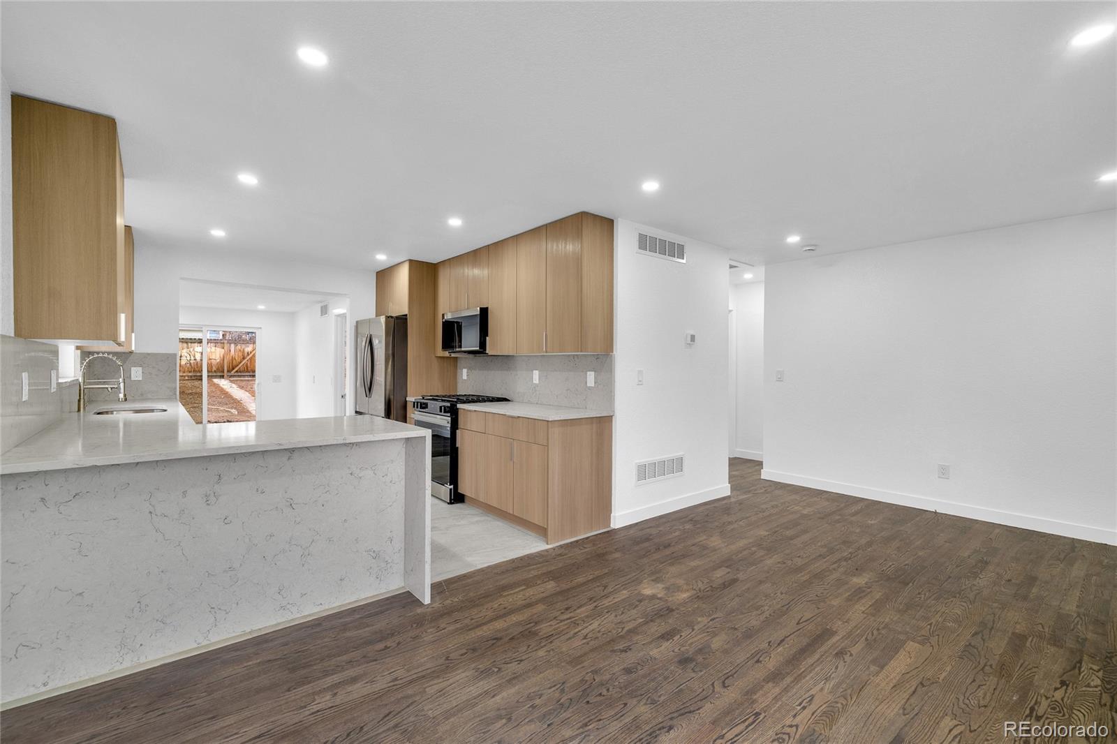 1551 W Hoye Place Denver CO 80223