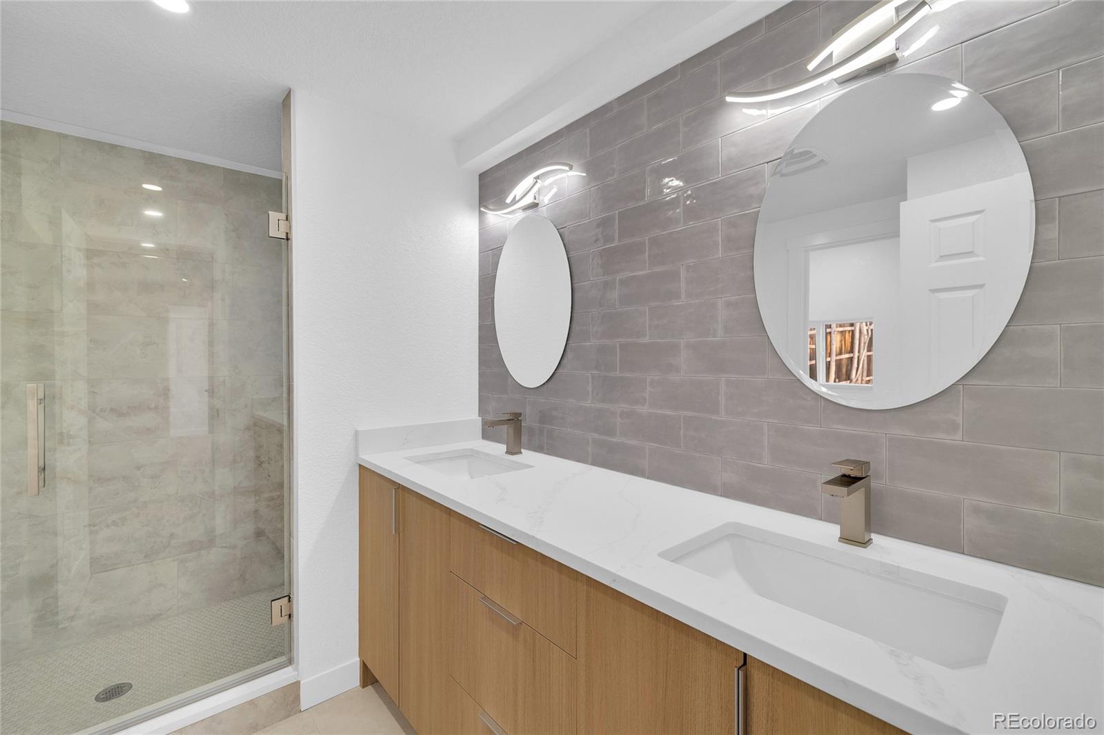 1551 W Hoye Place Denver CO 80223