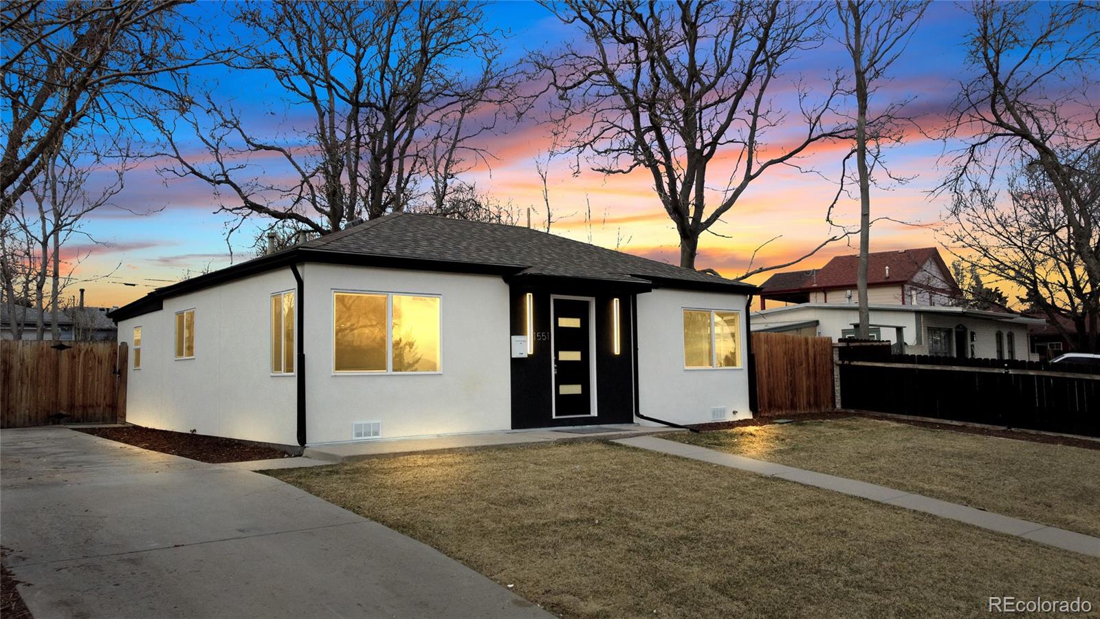 1551 W Hoye Place Denver CO 80223