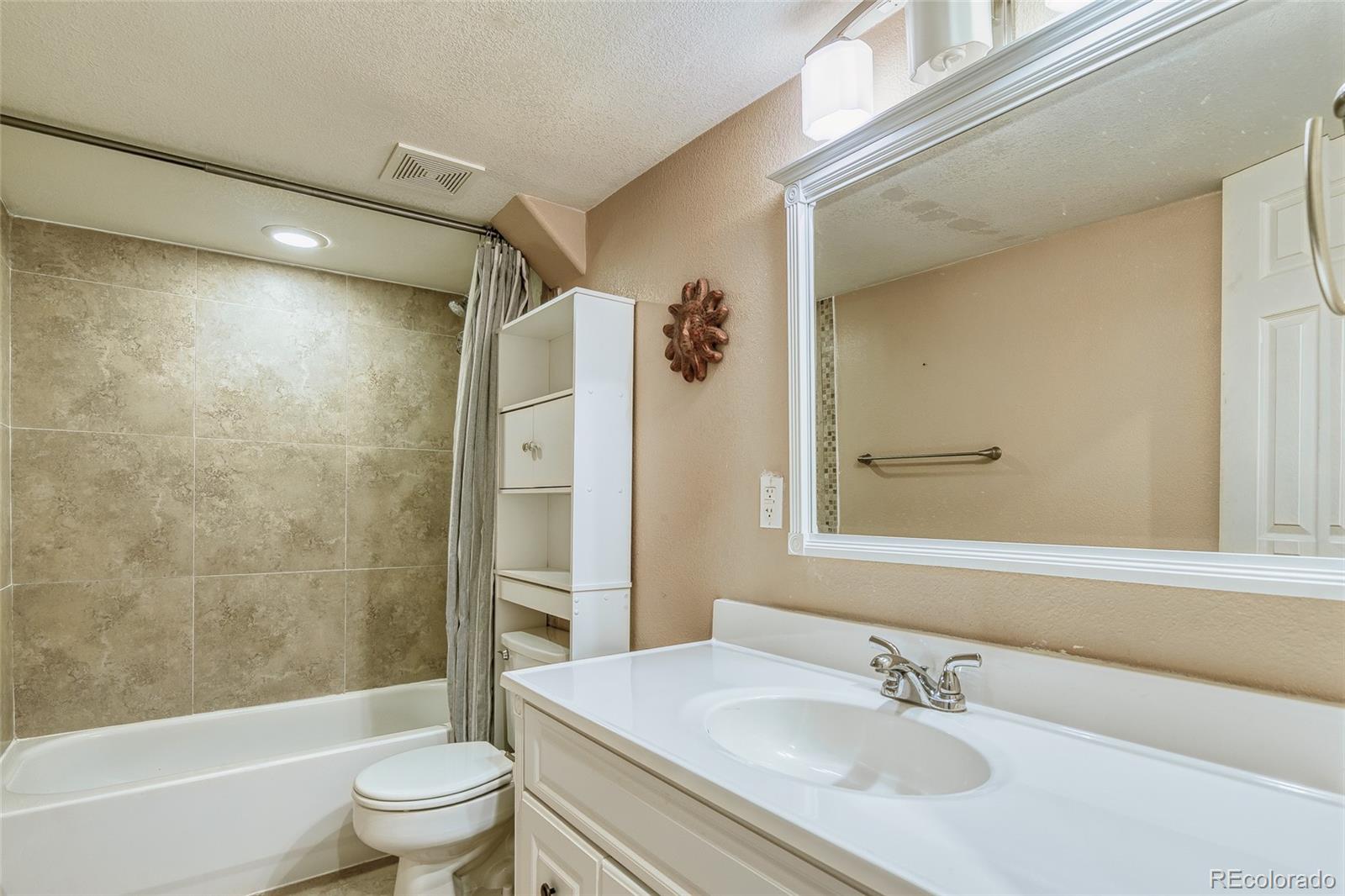 4106 S Laredo Way Aurora CO 80013