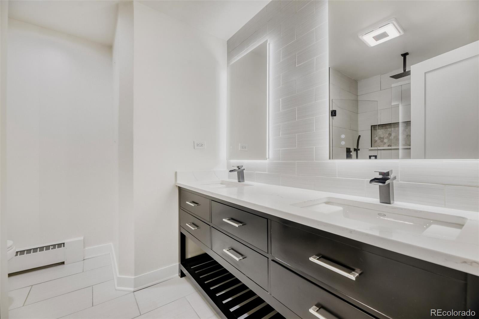 3843 S Elm Street Denver CO 80237