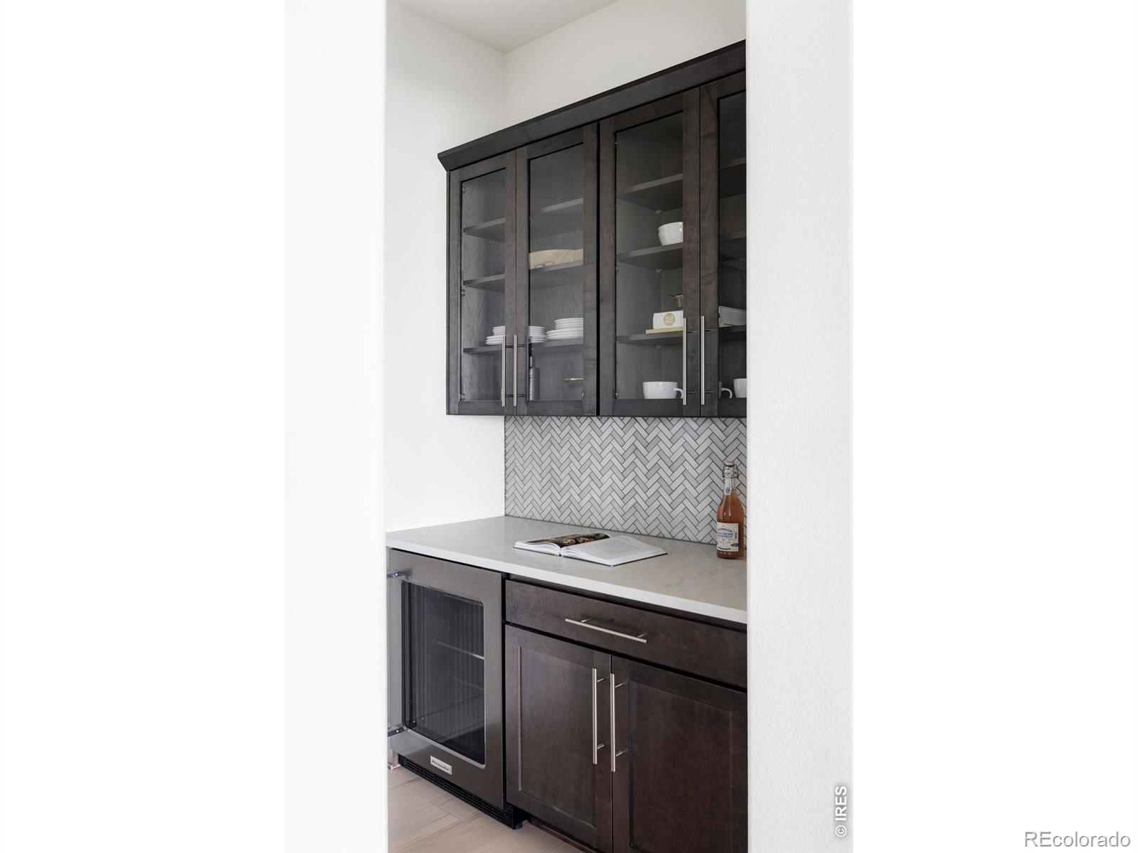 6638 S White Crow Court Aurora CO 80016
