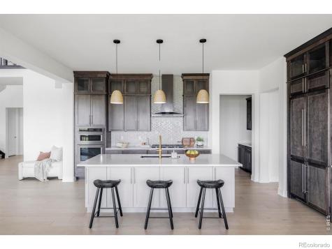 6638 S White Crow Court Aurora CO 80016