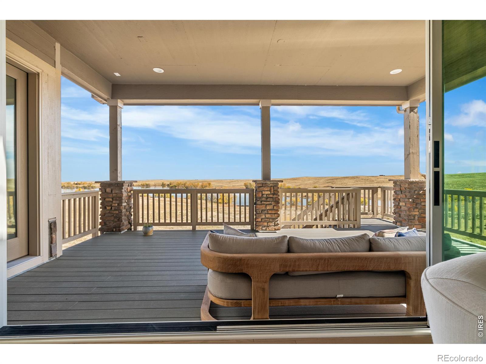 6638 S White Crow Court Aurora CO 80016