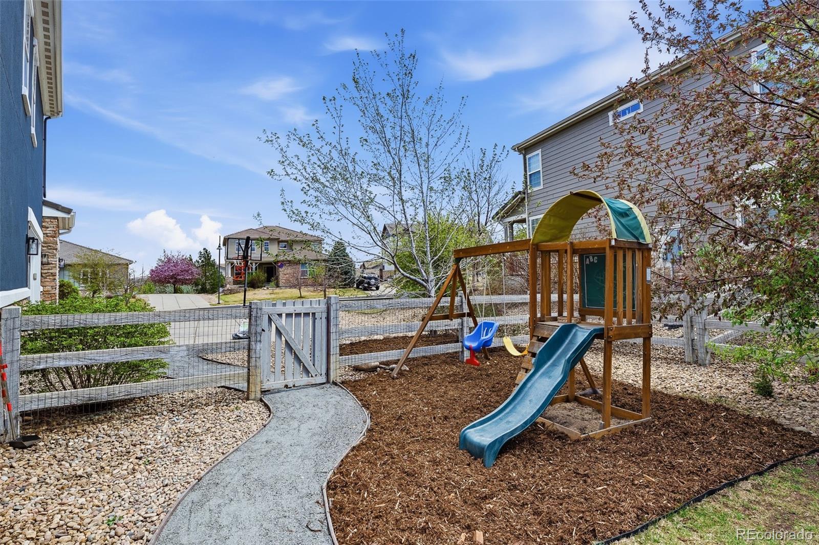 2662 Gray Wolf Loop Broomfield CO 80023